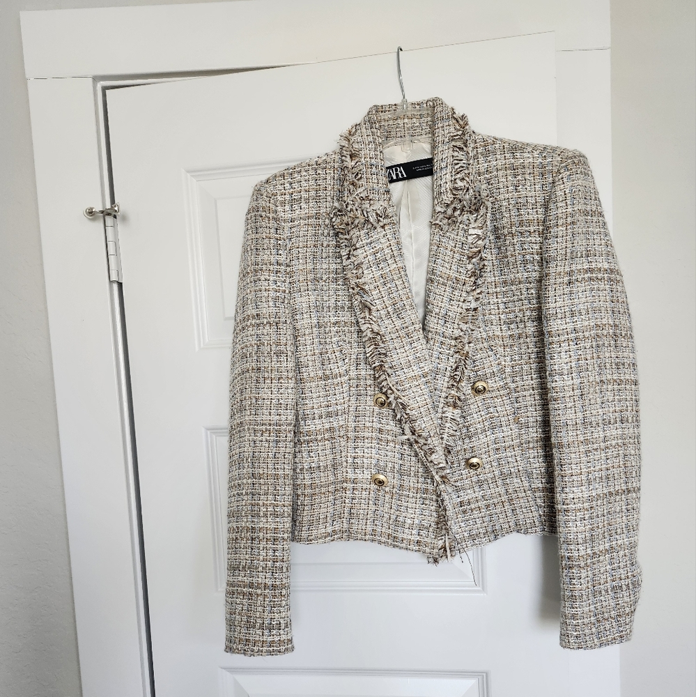 Cropped Blazer